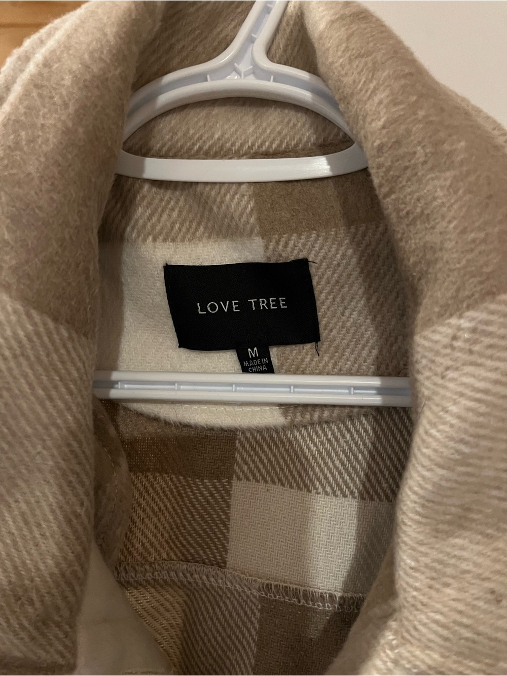 Love tree shacket - Picture 2 of 3